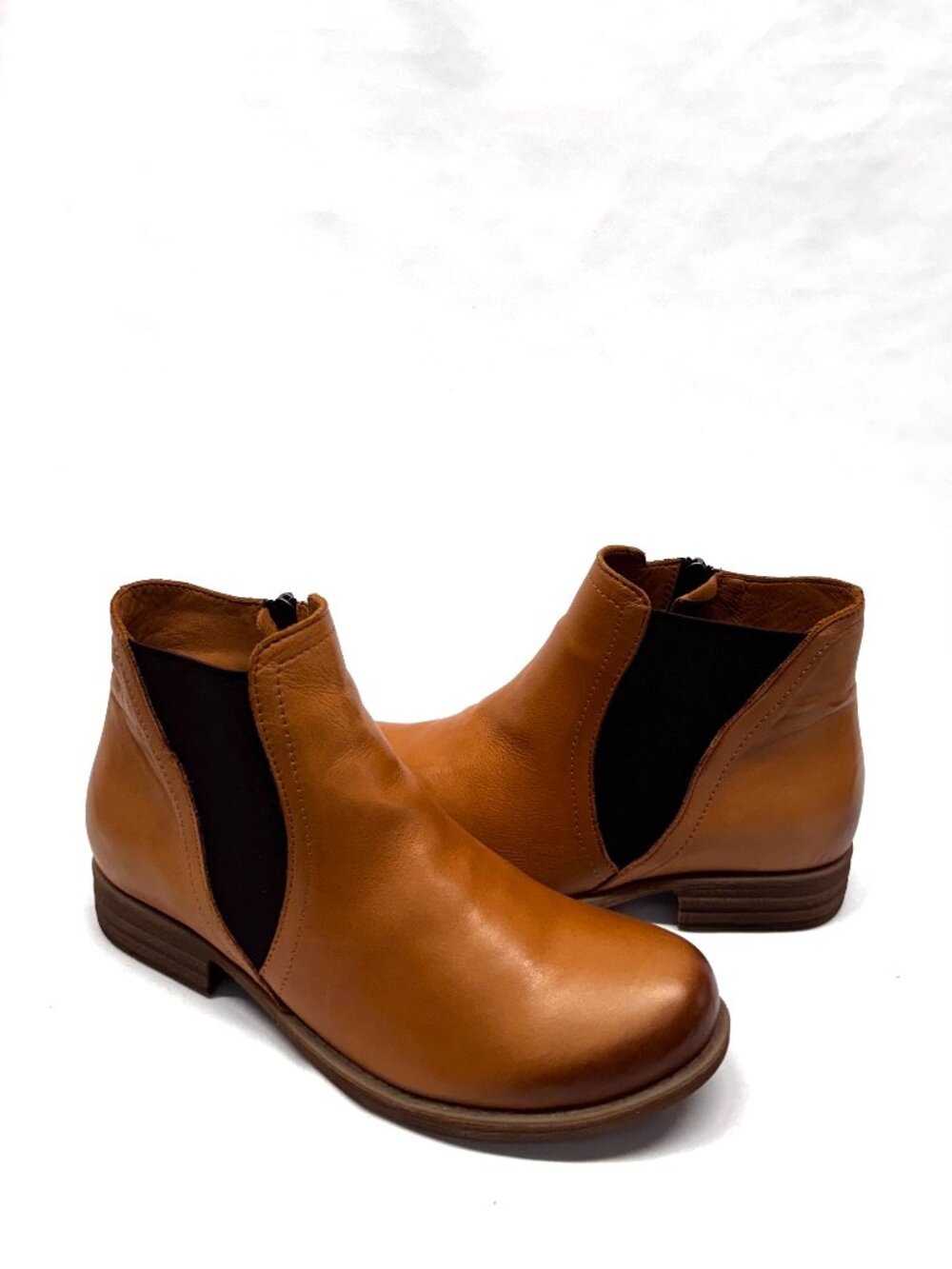 MIZ MOOZ LEATHER BOOTIE SIDE ZIP / GORE SADDLE 37EU / 7US NEW B - 06